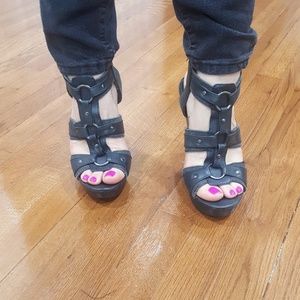 Aldo black wooden platform sandal